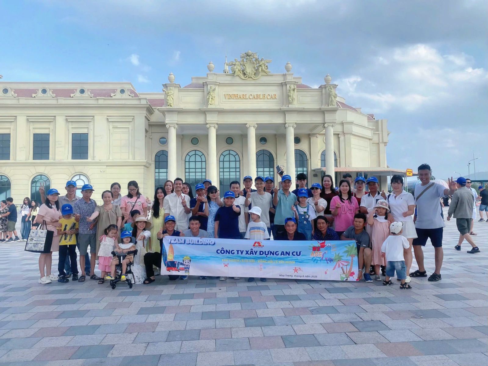 Đại gia đình An Cư