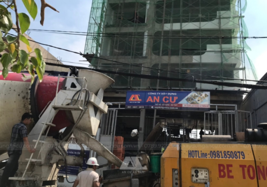 Tình hình giá vật liệu và thời điểm xây dựng
